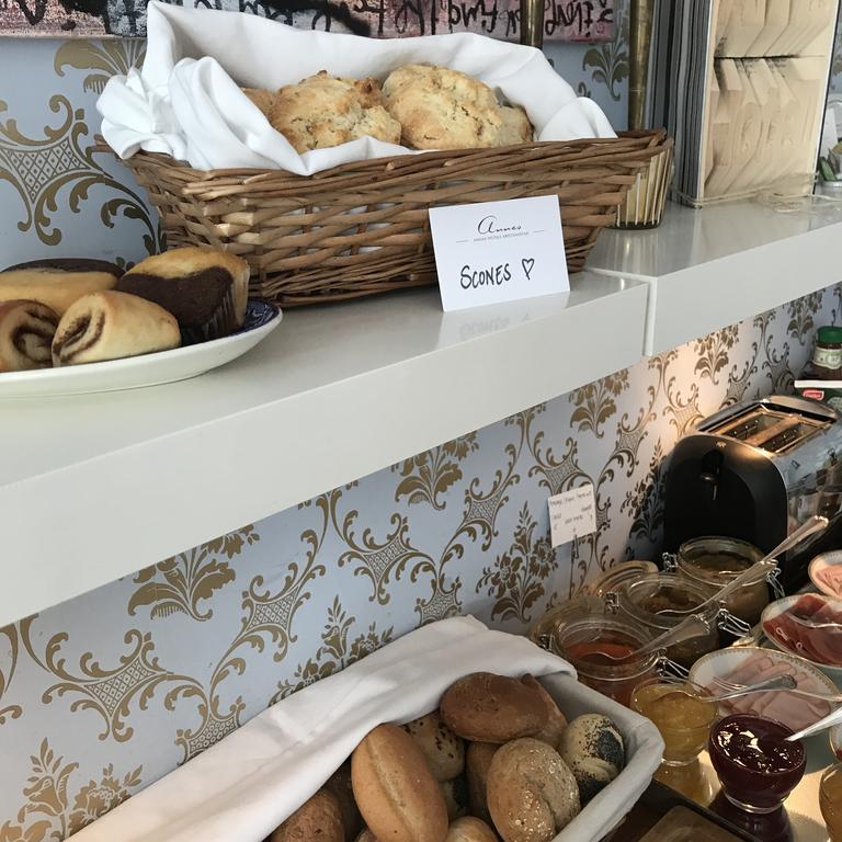 קריסטיאנסטד Annas Hotell מראה חיצוני תמונה