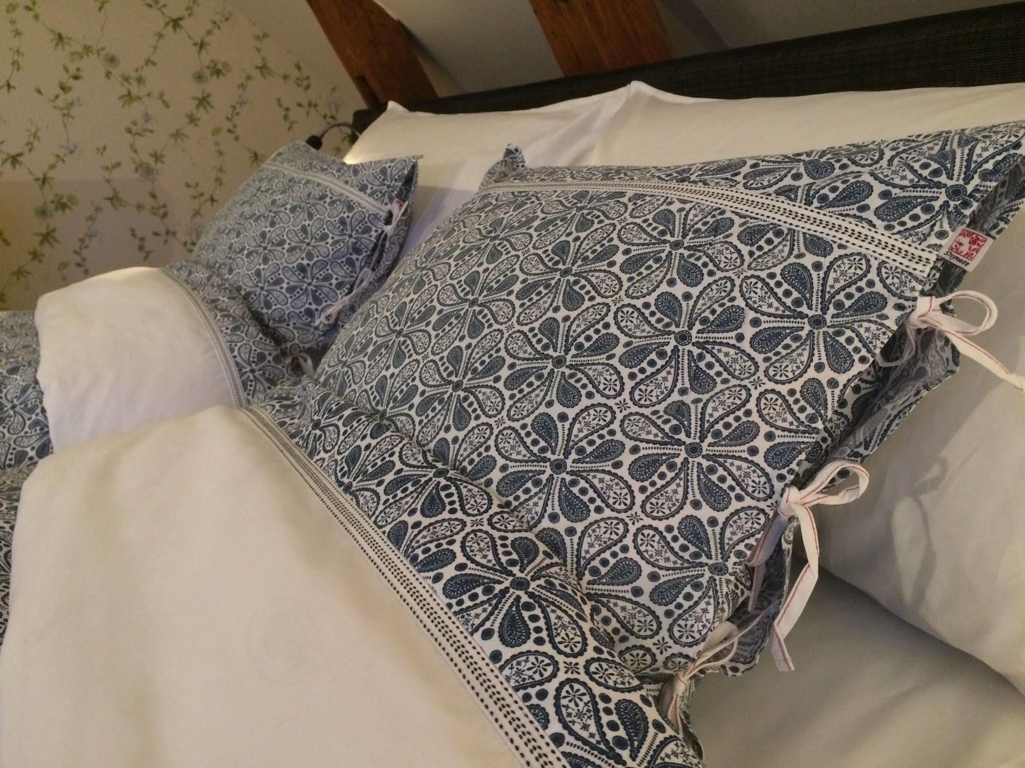 קריסטיאנסטד Annas Hotell מראה חיצוני תמונה